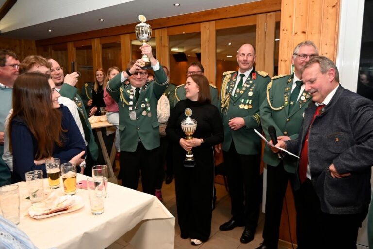 ce015c15-b1eb-4464-b5c2-898e515ca566